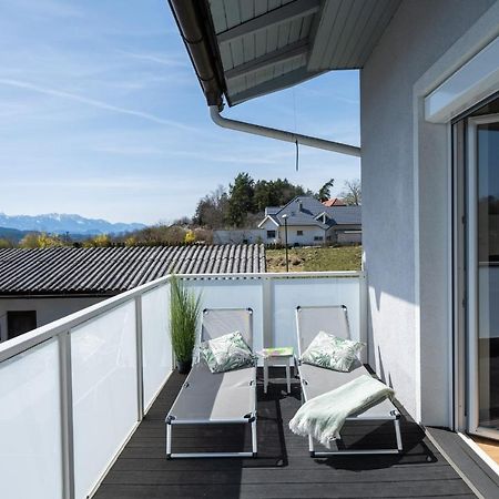 Schoenes Ferienhaus Mit Garten เพิร์ทชาค อัม เวิร์ทเทอร์ซี ภายนอก รูปภาพ