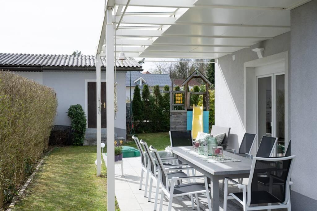 Schoenes Ferienhaus Mit Garten เพิร์ทชาค อัม เวิร์ทเทอร์ซี ภายนอก รูปภาพ