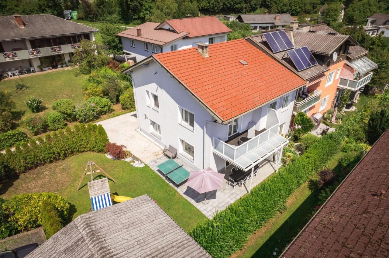 Schoenes Ferienhaus Mit Garten เพิร์ทชาค อัม เวิร์ทเทอร์ซี ภายนอก รูปภาพ