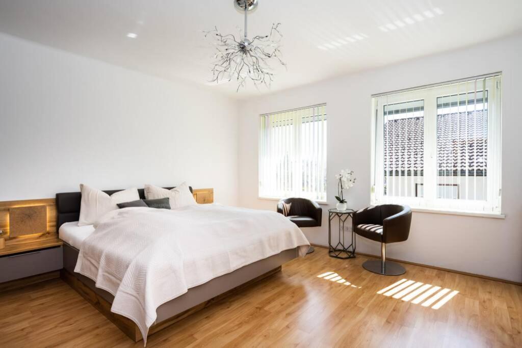 Schoenes Ferienhaus Mit Garten เพิร์ทชาค อัม เวิร์ทเทอร์ซี ภายนอก รูปภาพ