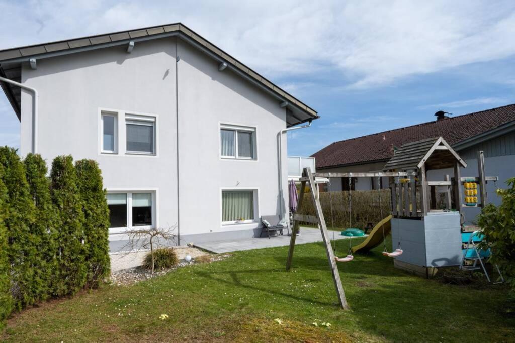 Schoenes Ferienhaus Mit Garten เพิร์ทชาค อัม เวิร์ทเทอร์ซี ภายนอก รูปภาพ